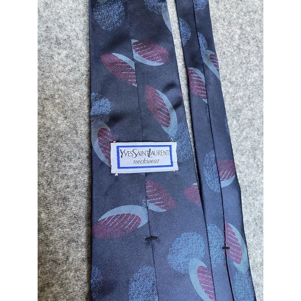 VTG Yves Saint Laurent Navy 100% Silk Necktie USA Abstract Dark Academia 80s 90s